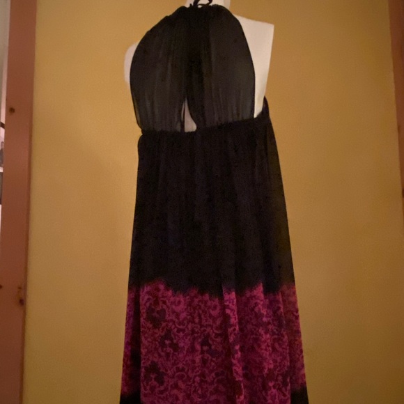 Cocktail dress with faux lace detail - Picture 4 of 4